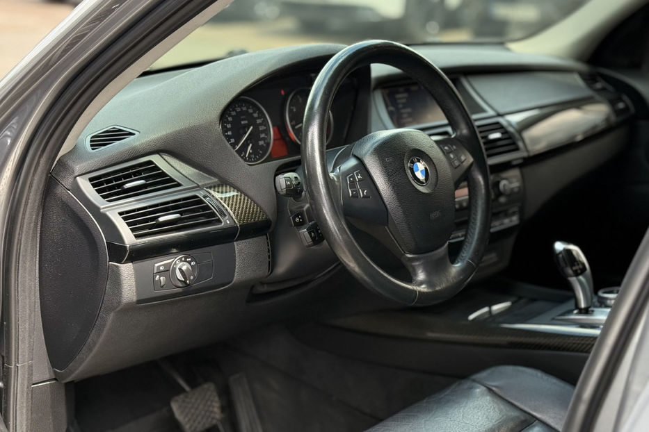 Продам BMW X5 35i АТ (306 к.с.) xDrive  2011 года в Киеве
