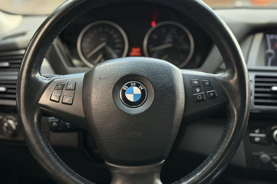 Продам BMW X5 35i АТ (306 к.с.) xDrive  2011 года в Киеве
