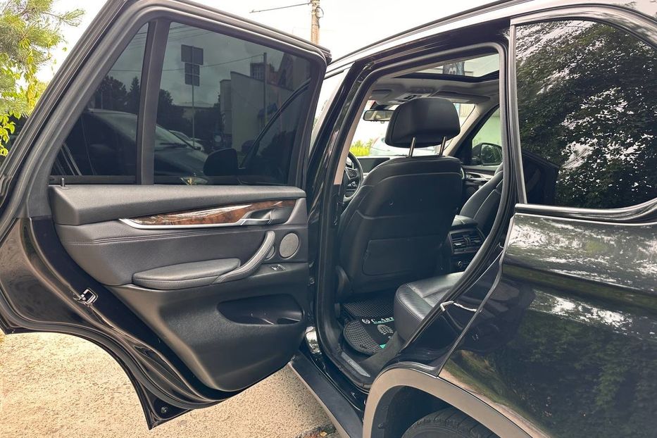 Продам BMW X5 2014 года в Черновцах