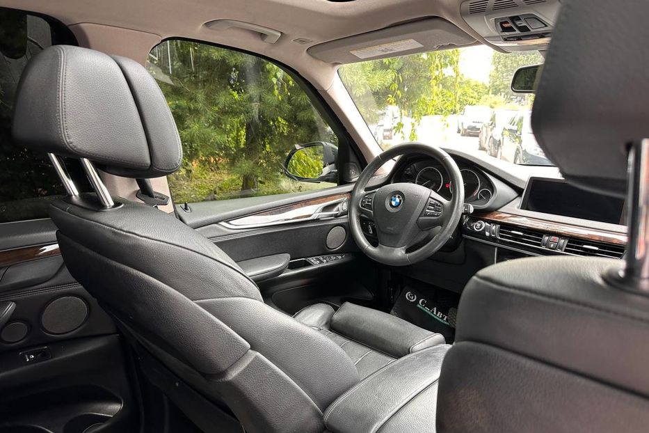Продам BMW X5 2014 года в Черновцах