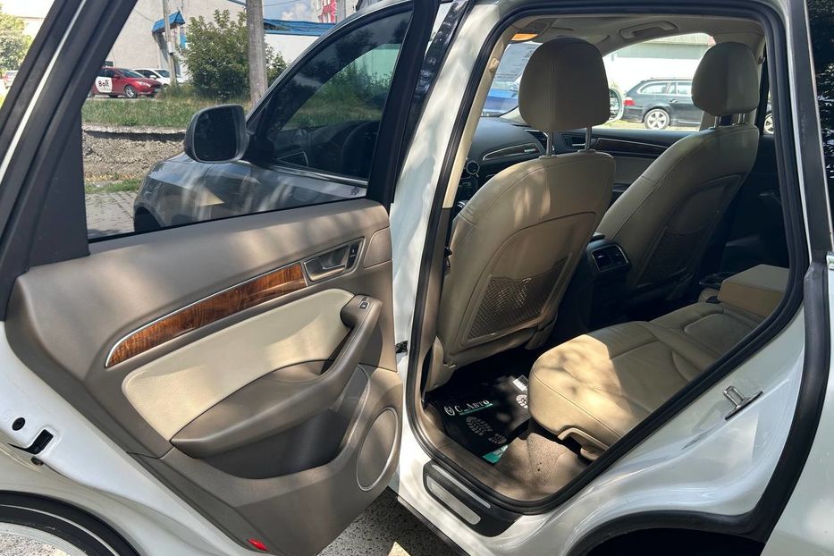 Продам Audi Q5 2013 года в Черновцах