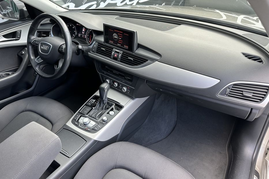 Продам Audi A6 2.0 TFSI 2017 года в Киеве