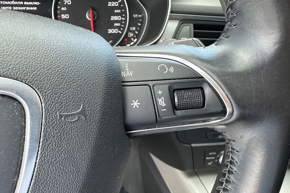 Продам Audi A6 2.0 TFSI 2017 года в Киеве
