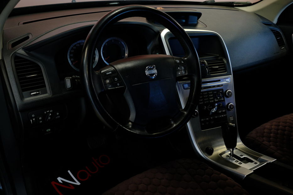 Продам Volvo XC60 2008 года в Одессе