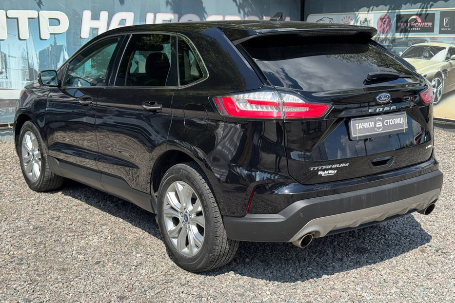 Продам Ford Edge Titanium 2022 года в Киеве