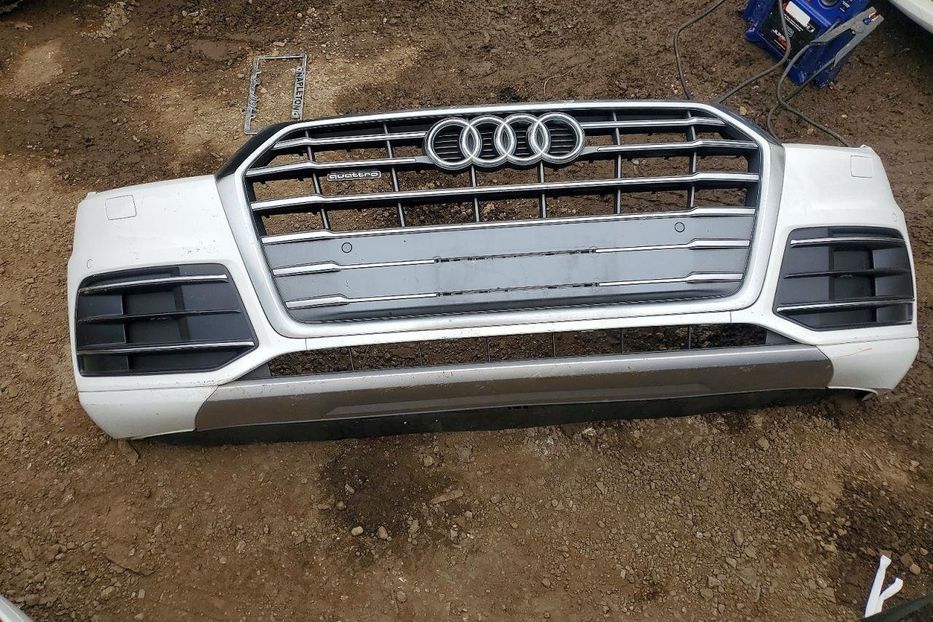 Продам Audi Q5  Premium Plus 9983 2019 года в Львове