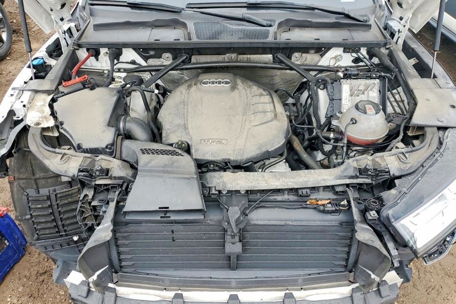 Продам Audi Q5  Premium Plus 9983 2019 года в Львове