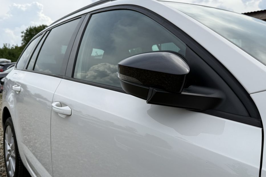 Продам Skoda Octavia A7 2.0ТDI 150к/с КОЛЕСА FULL LED 2020 года в Львове