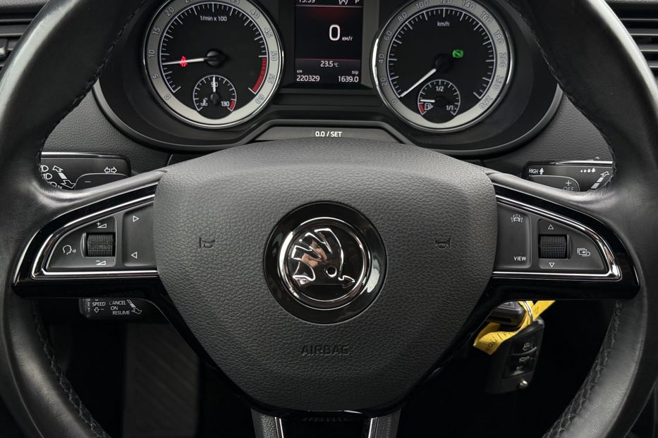 Продам Skoda Octavia A7 2.0ТDI 150к/с КОЛЕСА FULL LED 2020 года в Львове