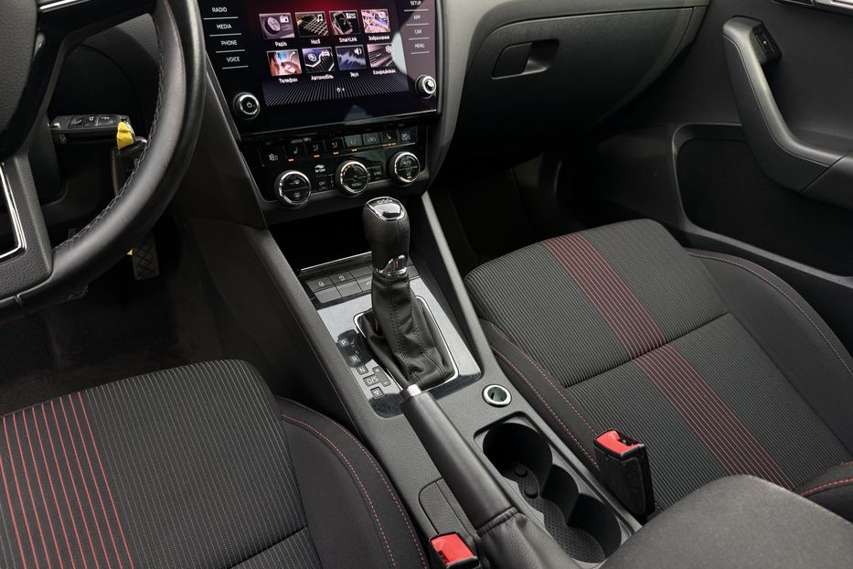 Продам Skoda Octavia A7 2.0ТDI 150к/с КОЛЕСА FULL LED 2020 года в Львове