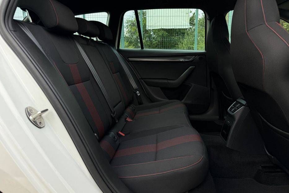 Продам Skoda Octavia A7 2.0ТDI 150к/с КОЛЕСА FULL LED 2020 года в Львове