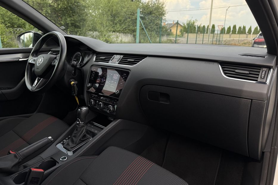 Продам Skoda Octavia A7 2.0ТDI 150к/с КОЛЕСА FULL LED 2020 года в Львове
