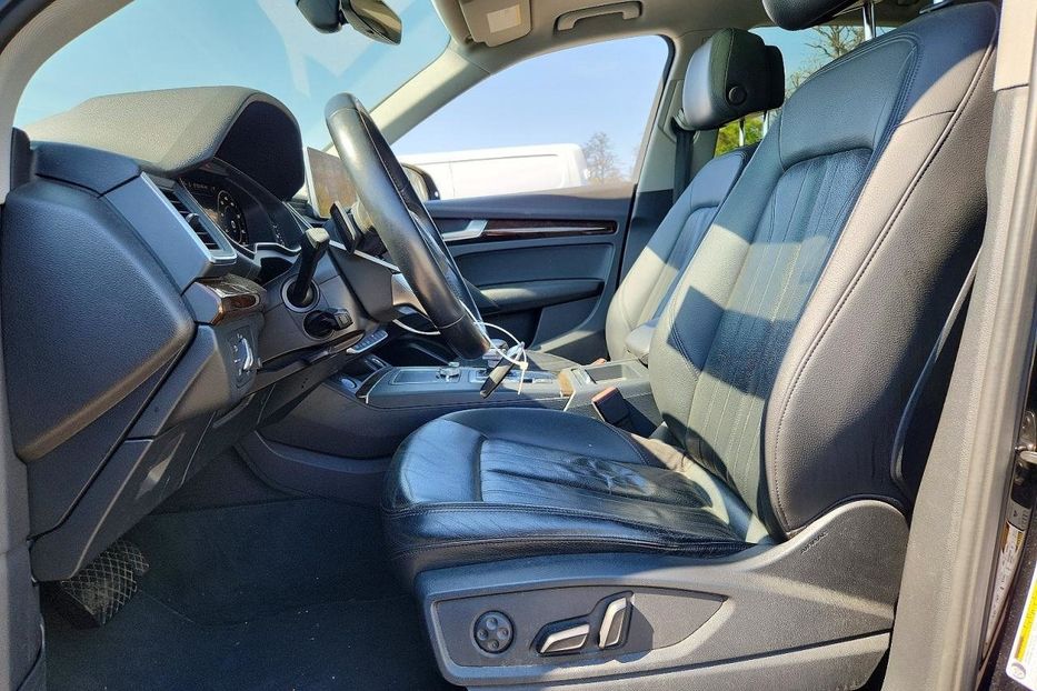Продам Audi Q5  Premium Plus 8539 2018 года в Львове