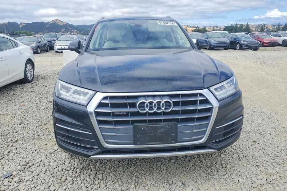 Продам Audi Q5 Premium Plus  3395 2018 года в Львове