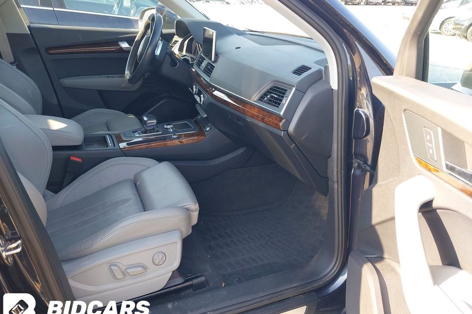 Продам Audi Q5  S- LINE  1540 2018 года в Львове