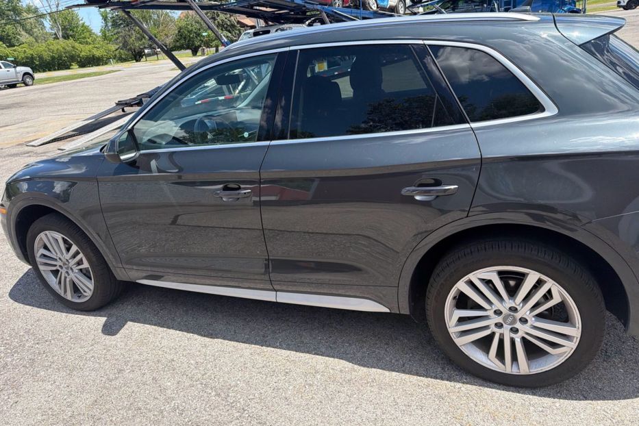 Продам Audi Q5 S- LINE  2018 года в Львове