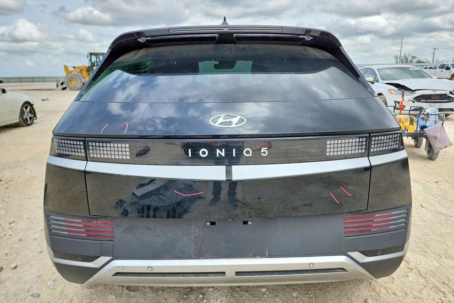 Продам Hyundai Ioniq Sel 2099 2023 года в Львове