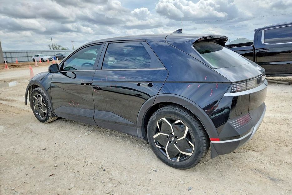 Продам Hyundai Ioniq Sel 2099 2023 года в Львове