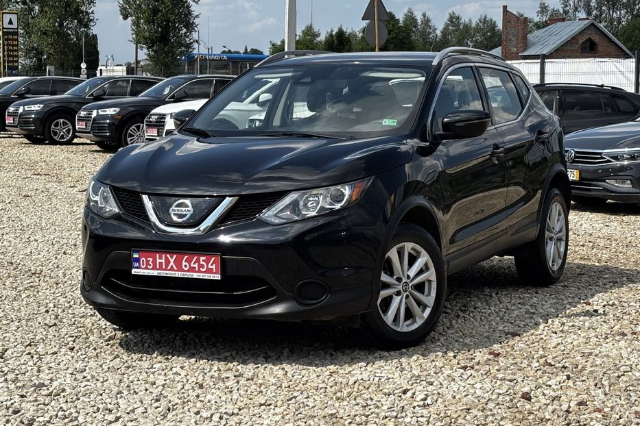 Продам Nissan Rogue Sport 2.0 4х4  2019 года в Львове