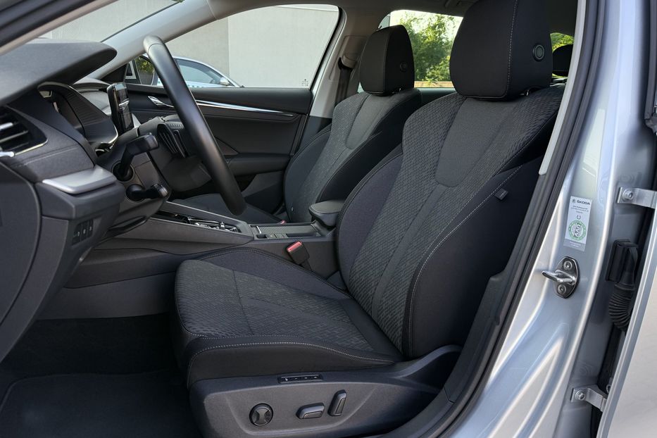 Продам Skoda Octavia А8 2.0 TDI 150к.с АТ FULL LED 2021 года в Львове