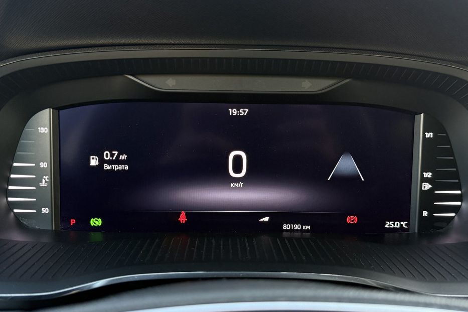 Продам Skoda Octavia А8 2.0 TDI 150к.с АТ FULL LED 2021 года в Львове