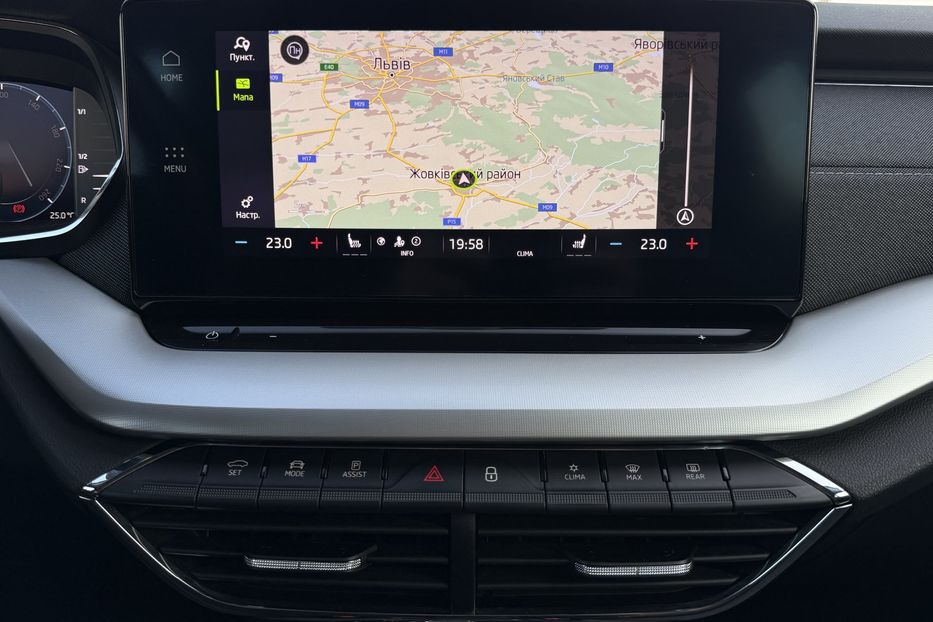 Продам Skoda Octavia А8 2.0 TDI 150к.с АТ FULL LED 2021 года в Львове