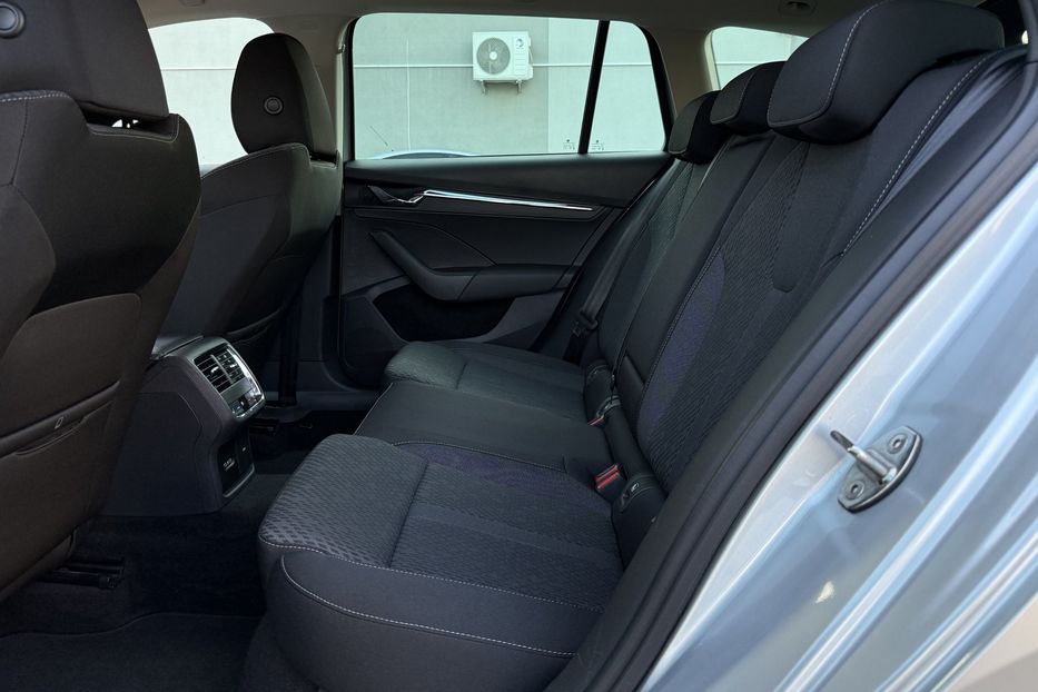 Продам Skoda Octavia А8 2.0 TDI 150к.с АТ FULL LED 2021 года в Львове
