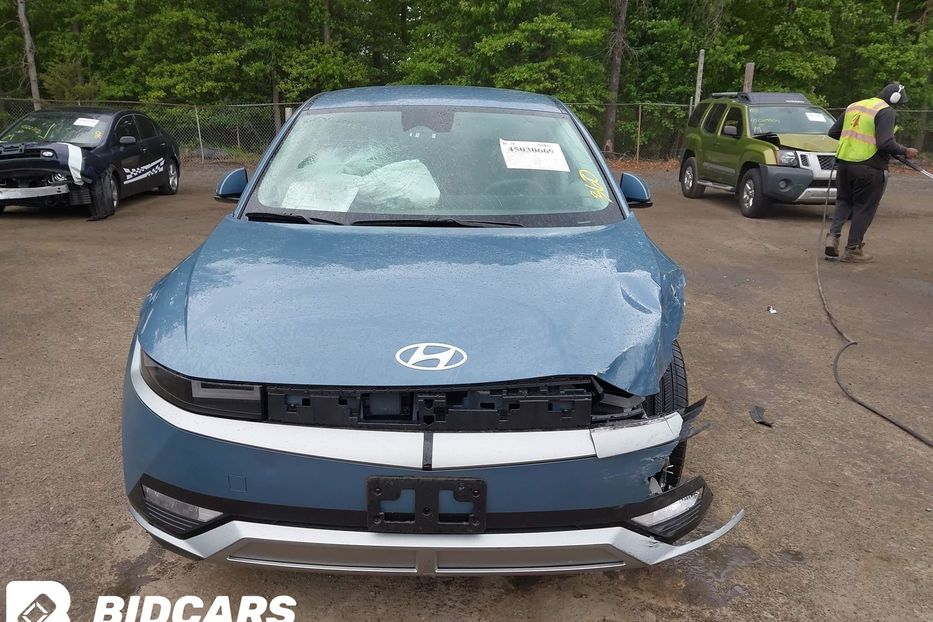 Продам Hyundai Ioniq SE 1868 2023 года в Львове