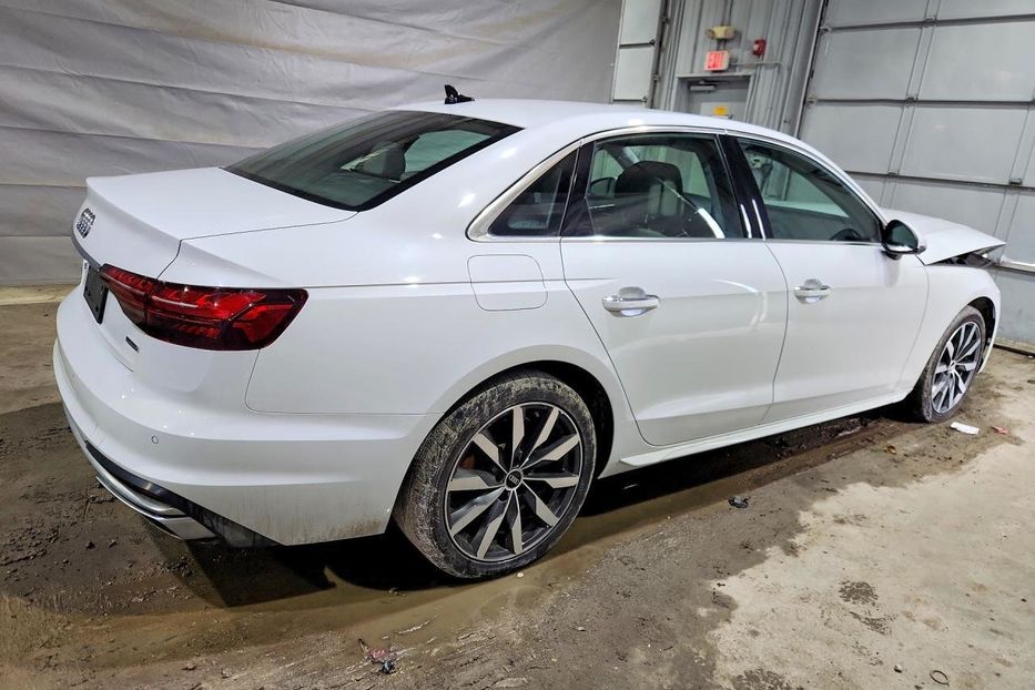 Продам Audi A4 Premium Plus 40  1928 2021 года в Львове