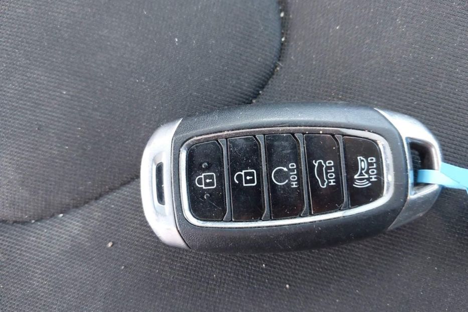 Продам Hyundai Elantra 7596 2021 года в Львове