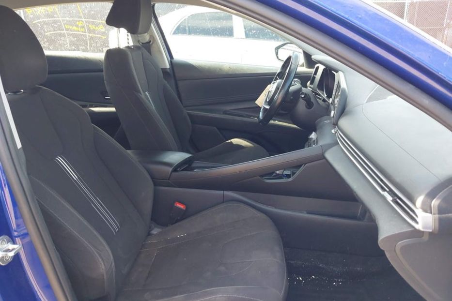 Продам Hyundai Elantra 7596 2021 года в Львове