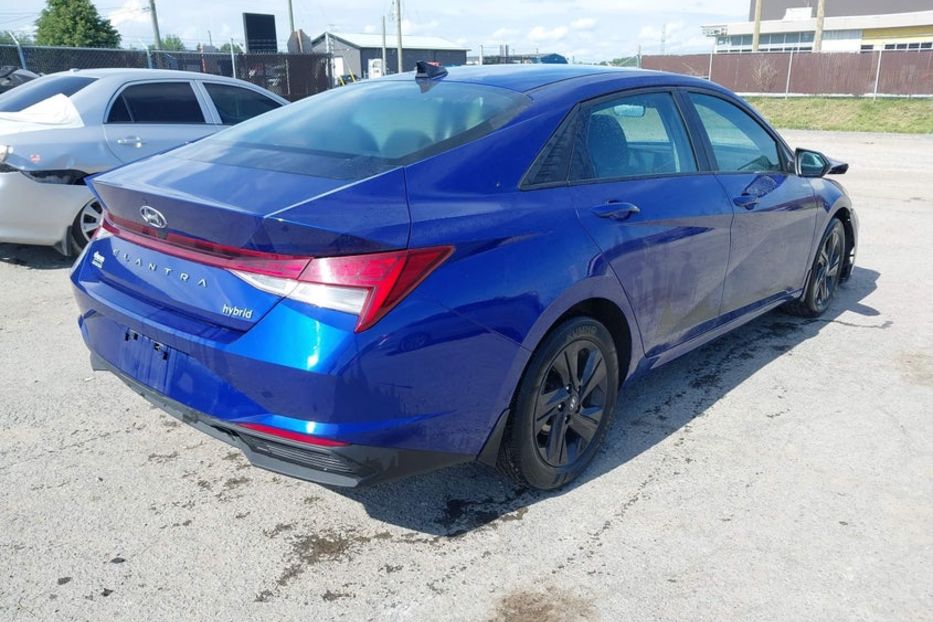 Продам Hyundai Elantra 7596 2021 года в Львове