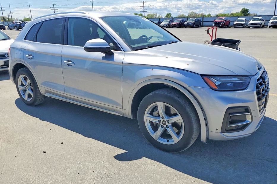 Продам Audi Q5 Premium 40  2262 2022 года в Львове