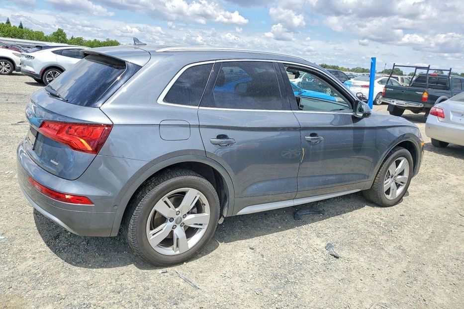 Продам Audi Q5 Prestige  4856 2019 года в Львове