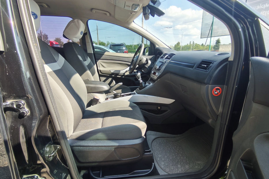 Продам Ford Kuga 2011 года в Киеве