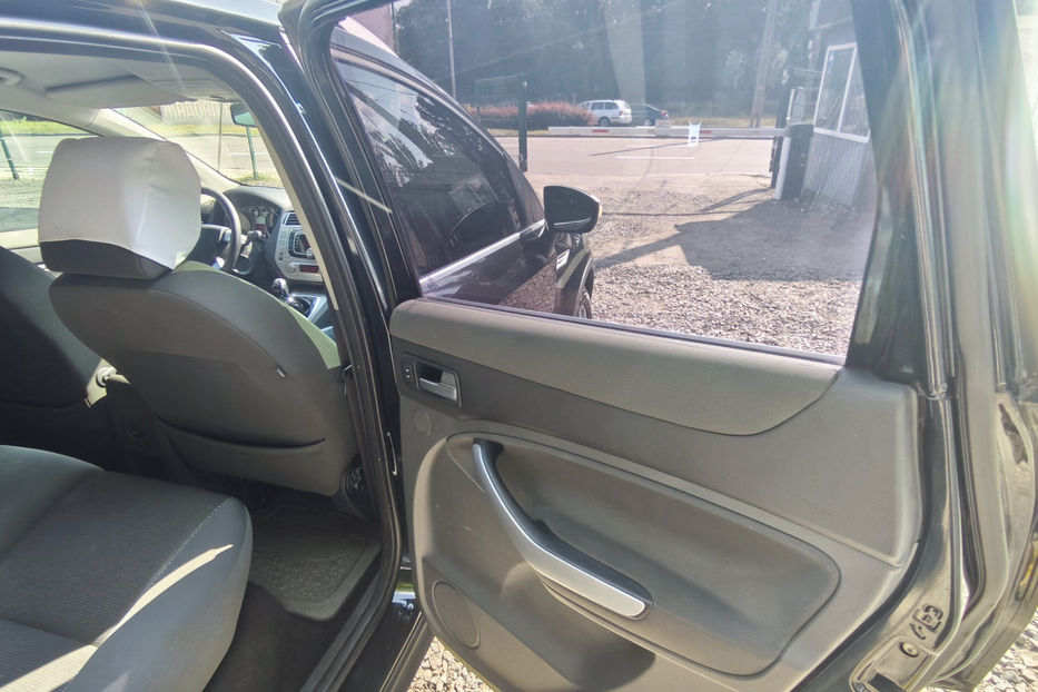 Продам Ford Kuga 2011 года в Киеве