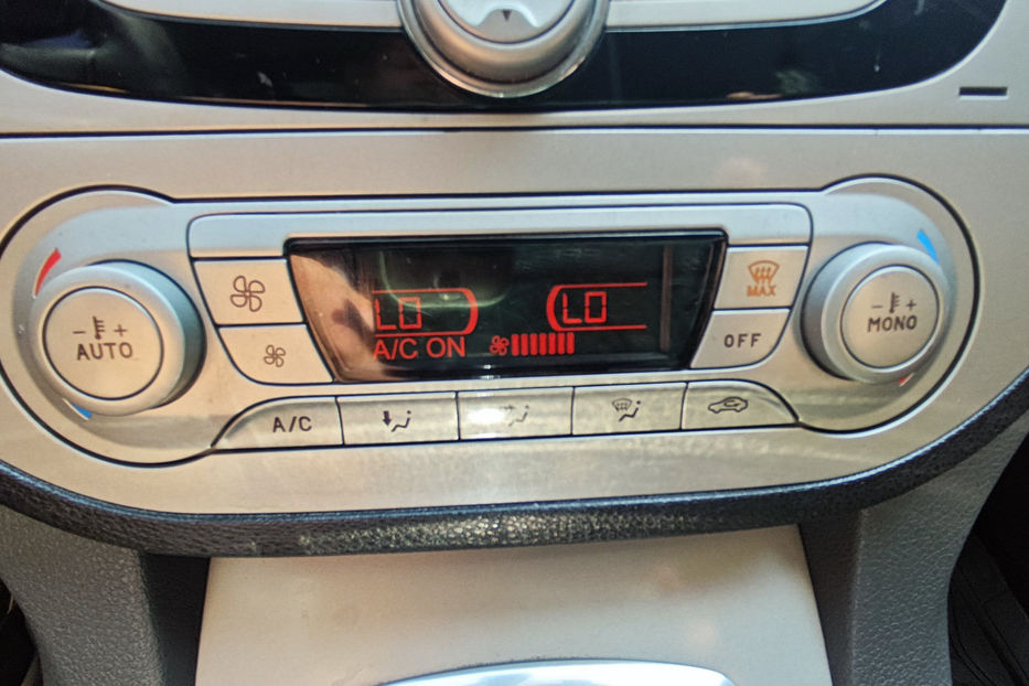 Продам Ford Kuga 2011 года в Киеве