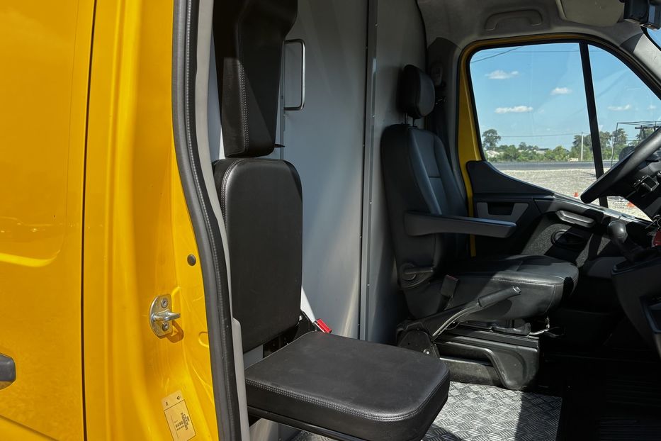 Продам Renault Master груз. H2L3 LONG авто у Львові 2021 года в Львове