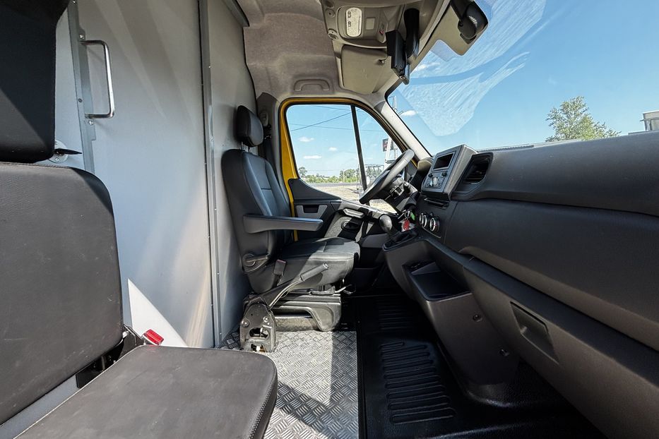 Продам Renault Master груз. H2L3 LONG авто у Львові 2021 года в Львове