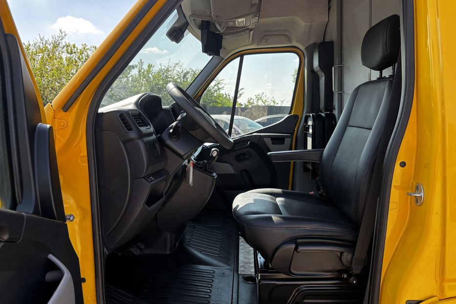 Продам Renault Master груз. H2L3 LONG авто у Львові 2021 года в Львове
