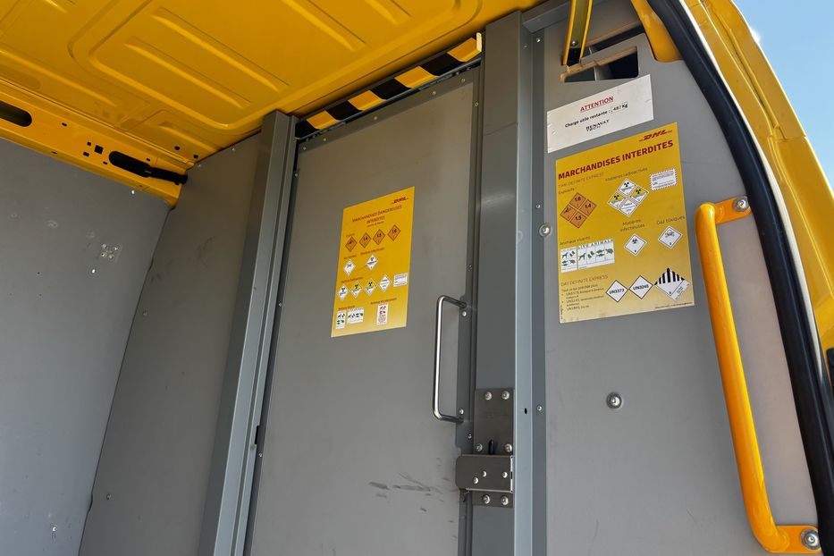 Продам Renault Master груз. H2L3 LONG авто у Львові 2021 года в Львове