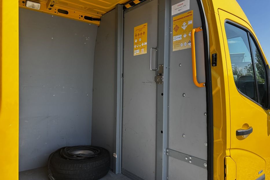 Продам Renault Master груз. H2L3 LONG авто у Львові 2021 года в Львове