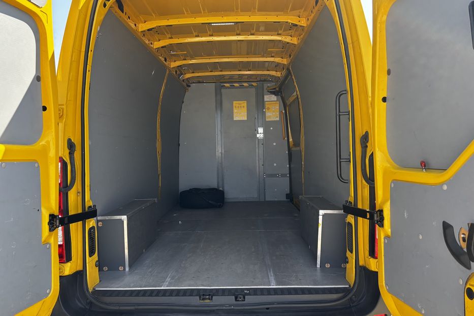Продам Renault Master груз. H2L3 LONG авто у Львові 2021 года в Львове