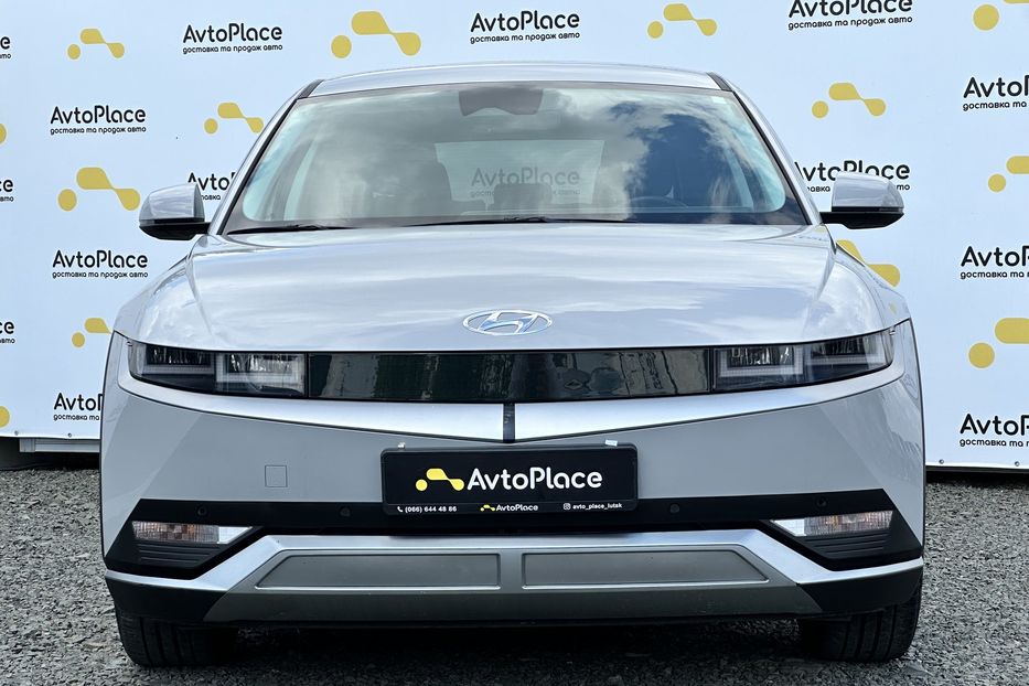 Продам Hyundai Ioniq 77 квт 2023 года в Луцке