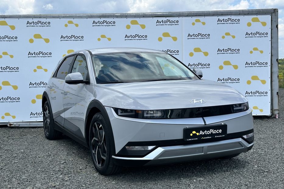 Продам Hyundai Ioniq 77 квт 2023 года в Луцке
