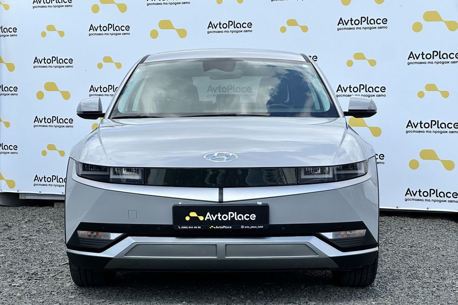 Продам Hyundai Ioniq 77 квт 2023 года в Луцке