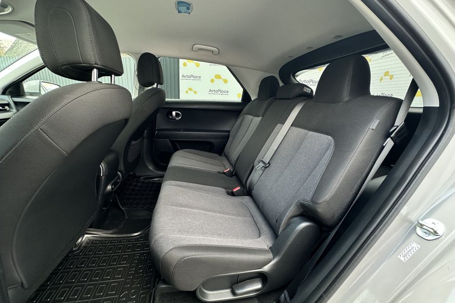Продам Hyundai Ioniq 77 квт 2023 года в Луцке