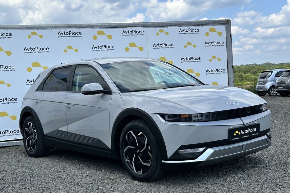 Продам Hyundai Ioniq 77 квт 2023 года в Луцке