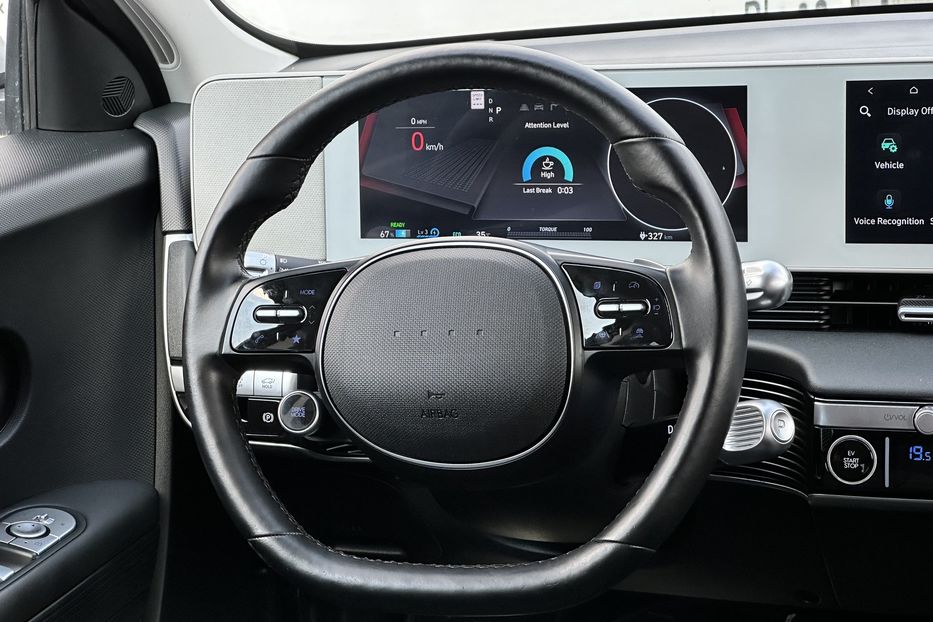 Продам Hyundai Ioniq 77 квт 2023 года в Луцке