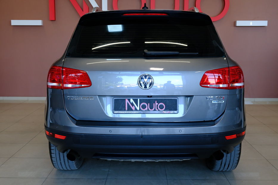 Продам Volkswagen Touareg 2016 года в Одессе